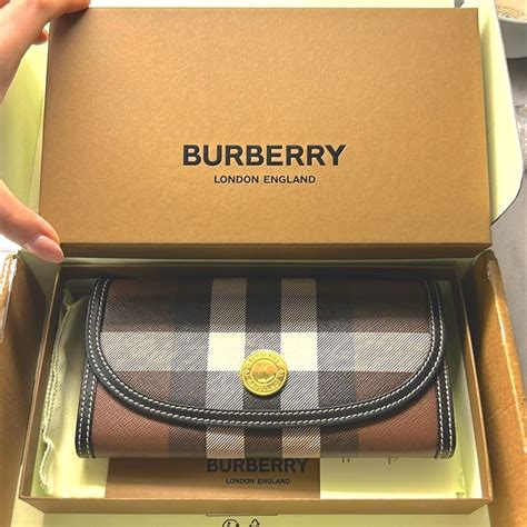 burberry halton|Burberry Halton Check Continental Wallet .